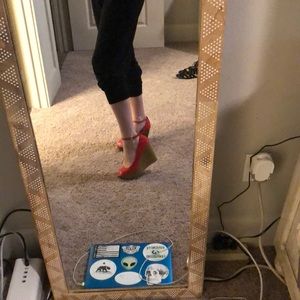 Red wedges